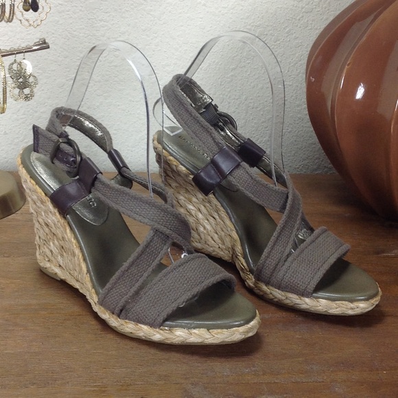 banana republic espadrille wedge